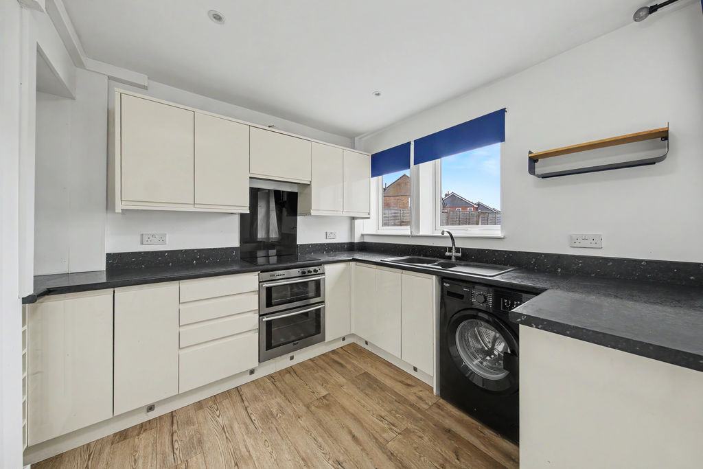 Masefield Avenue Holmewood